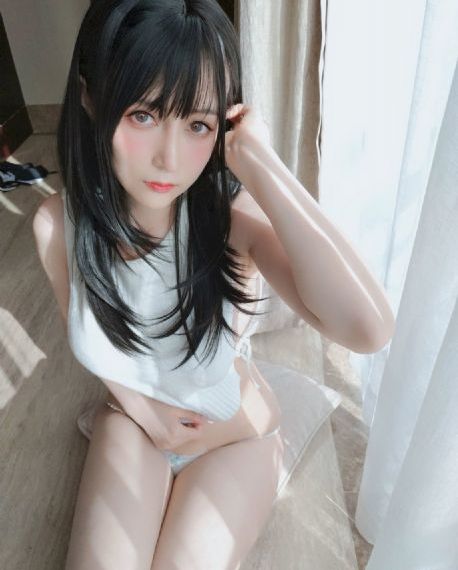 亚洲区综合日韩欧美在线AV_720免费在线观看